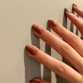 ネイル ウシク ミユキのネイルデザイン