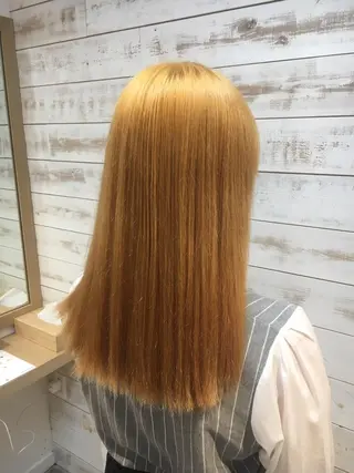 ミディアム 二狼 (じろう)のヘアスタイル