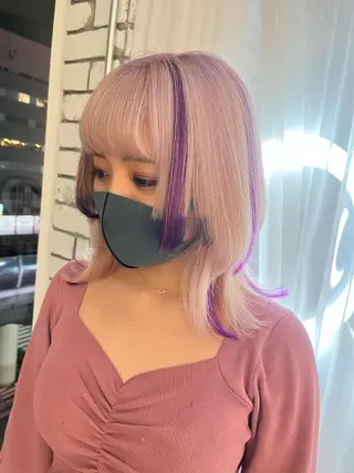 ミディアム u n aのヘアスタイル