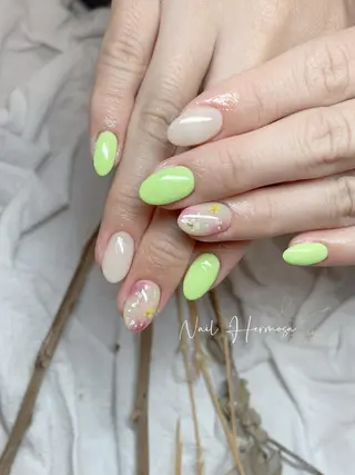 ネイル ネイル エルモサのネイルデザイン