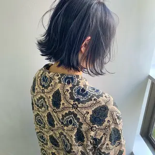 ショート カラー レイヤーカット🪄 耳ツボ🎀Ayumiのヘアスタイル