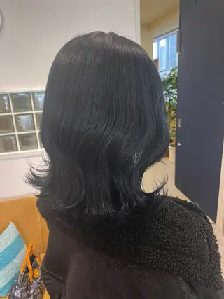 ミディアム カラー JIL BLAN所属・JIL BLAN NAOのヘアスタイル