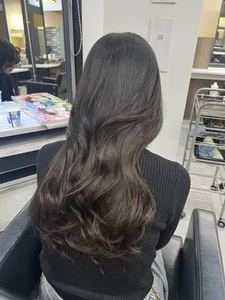 ロング カラー 韓国ヘア🇰🇷 YUKINAのヘアスタイル