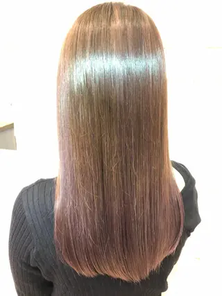 セミロング Well's TAIGAのヘアスタイル