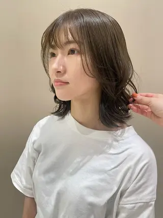 ショート カラー ベージュ/アレンジ /横浜/杉本千夏のヘアスタイル