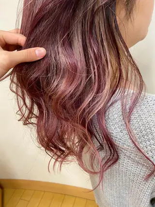 カラー 山本 香織のヘアスタイル