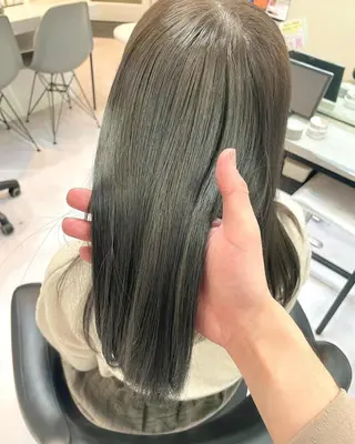 ショート 艶感カラー特化美容師 久万祐人のヘアスタイル