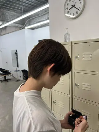 ショート パーマ×透明感カラー MIOのヘアスタイル