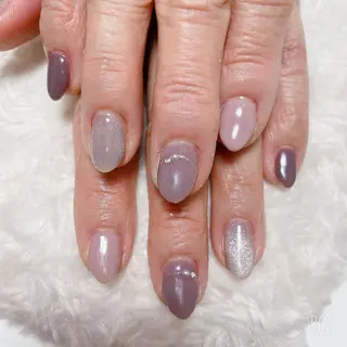 ネイル The Best Beauty受付担当のヘアスタイル