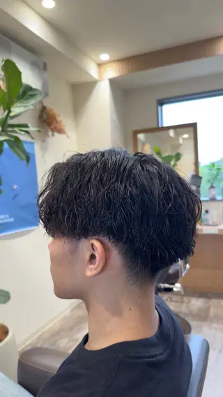 ショート 【メンズパーマ】比嘉 啓人のヘアスタイル
