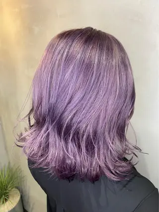 ミディアム カラー Emerge 新宿東口店所属・堀山 佳奈のヘアスタイル