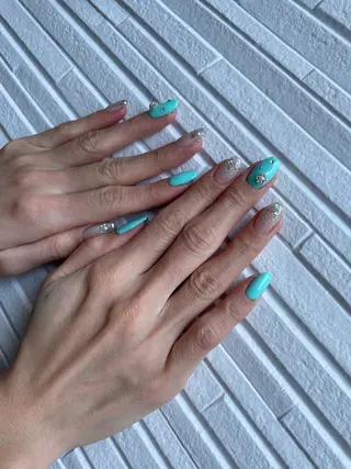 ネイル Lasia  eyelash&nail所属・☆ yukikoのネイルデザイン