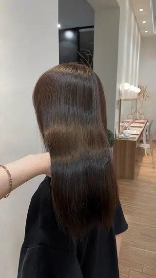 ロング カラー 野呂 一遥のヘアスタイル