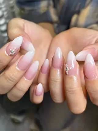 ネイル ニュアンス🥀個性派 MIYU🪅のネイルデザイン