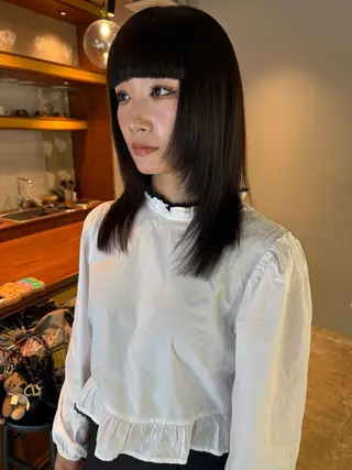 セミロング ere 代々木公園所属・みほ/髪質改善カラー /ニュアンスパーマのヘアスタイル