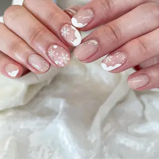 ネイル essence所属・pétit maakoのネイルデザイン