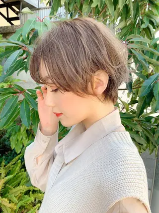 ショート カラー パーマ 大人かわいい💍🤍 ボブ/ショートボブのヘアスタイル