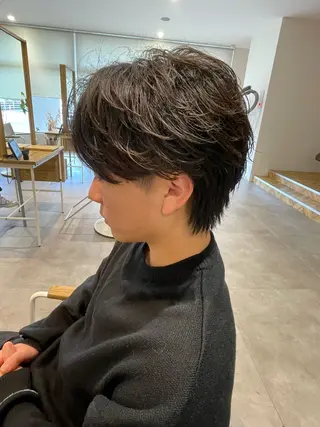 ミディアム 樋口 令惟のヘアスタイル