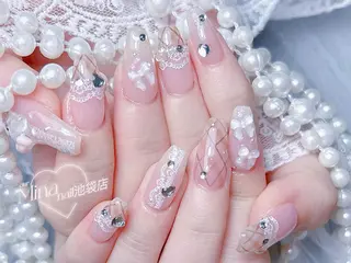 ネイル Rena🎀長さだし 専門🫧のネイルデザイン