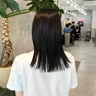 セミロング カラー honoka ikegamiのヘアスタイル