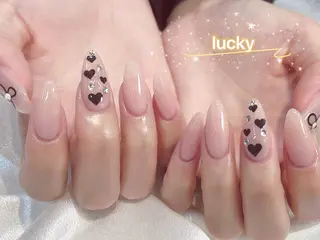 ネイル ラッキーネイルサロン 西川口東口店のネイルデザイン