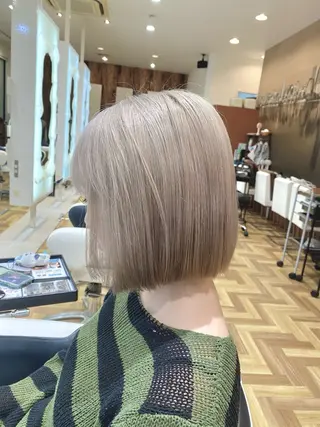 ショート _WHITE難波店[アンダーバーホワイト]所属・艶カラー/髪質改善 /韓国風/中村嘉秀のヘアスタイル