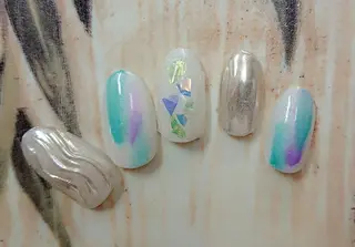 ネイル fujinail(バーバーフジノ)所属・藤野 智美のネイルデザイン