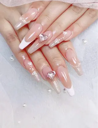 ネイル チョウ チョウのネイルデザイン