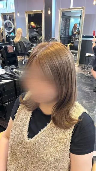 ミディアム salon ORO所属・艶髪/韓国レイヤー 【ORO】🎀シュリのヘアスタイル