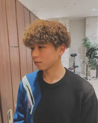 メンズ 内山 湧勝/ショート パーマ特化美容師のヘアスタイル