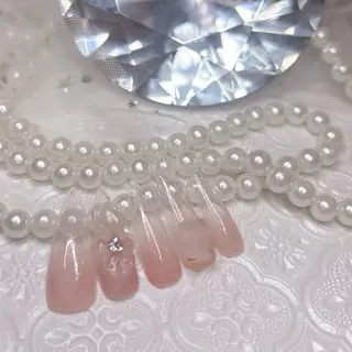 ネイル Salon Mori所属・☺︎ amiのネイルデザイン