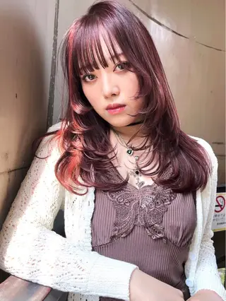 セミロング カラー ヘアアレンジ 🩶【推しハイトーン 】yuzu🩶のヘアスタイル