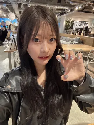 ネイル 黒川 実祐のネイルデザイン