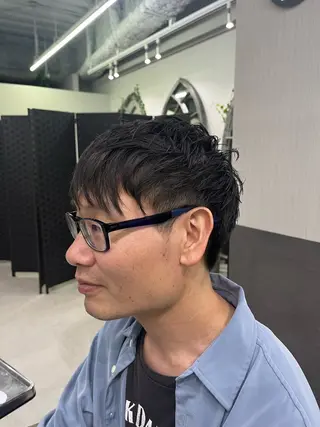 メンズ 🌼ブリーチ特化 カラー職人こまち🌼のヘアスタイル