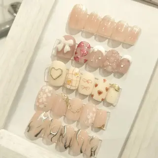 ネイル pool🦄 miyamoto.のネイルデザイン