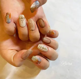 ネイル revia所属・ERI Nailistのネイルデザイン