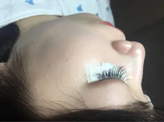 マツエク・マツパ 美容室 3piece 個室マツエクroom所属・高津3ピースドライ ヘッドスパ・ヒゲ脱毛のエステ・リラクイメージ