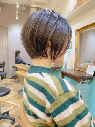 ショート カラー ボブ/ショート/ 縮毛矯正⚜️工藤昴のヘアスタイル