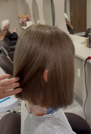 ミディアム mimiiy fukaのヘアスタイル