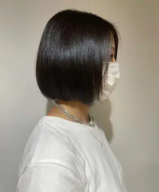 ショート カラー chiharu ボブ/レイヤーのヘアスタイル