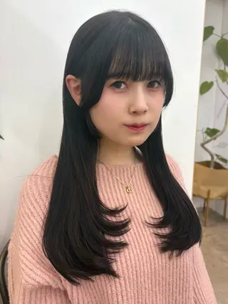 セミロング sand ikebukuro所属・うる艶地毛風縮毛特化 ルナのヘアスタイル