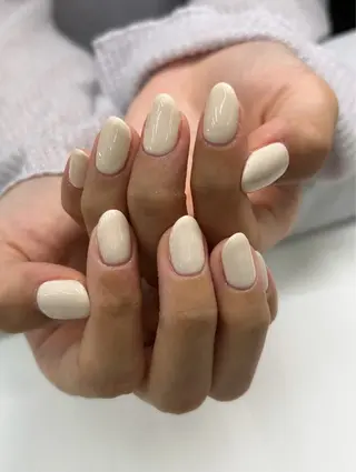 ミディアム MAXKELLY KAORIのネイルデザイン