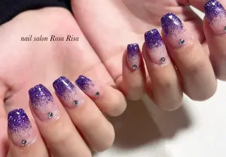 ミディアム ネイル ネイルスタジオ シェイクユアハンズのネイルデザイン