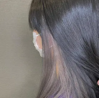 カラー 上出 萌季のヘアスタイル