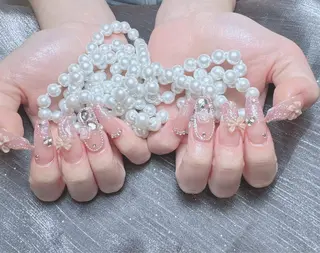 ミディアム ヘアアレンジ T&K nail NAOのネイルデザイン
