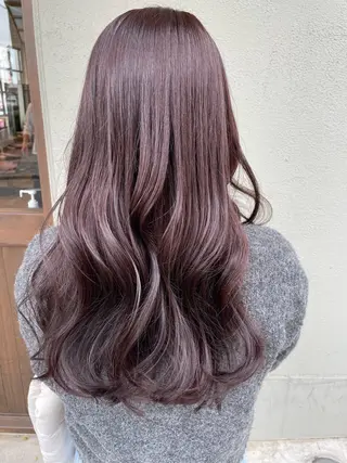 ロング 小山 莉沙のヘアスタイル