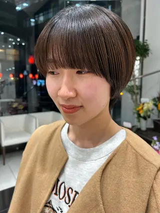 ショート オオタ ユイナ🌈のヘアスタイル