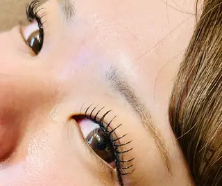 マツエク・マツパ LUANA FUJITAの眉毛・アイブロウイメージ