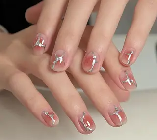 ネイル Pure&Rich Nailのネイルデザイン