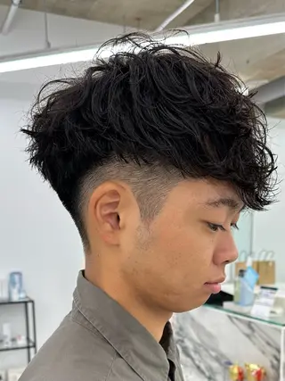 ショート パーマ メンズ Vir by browのヘアスタイル